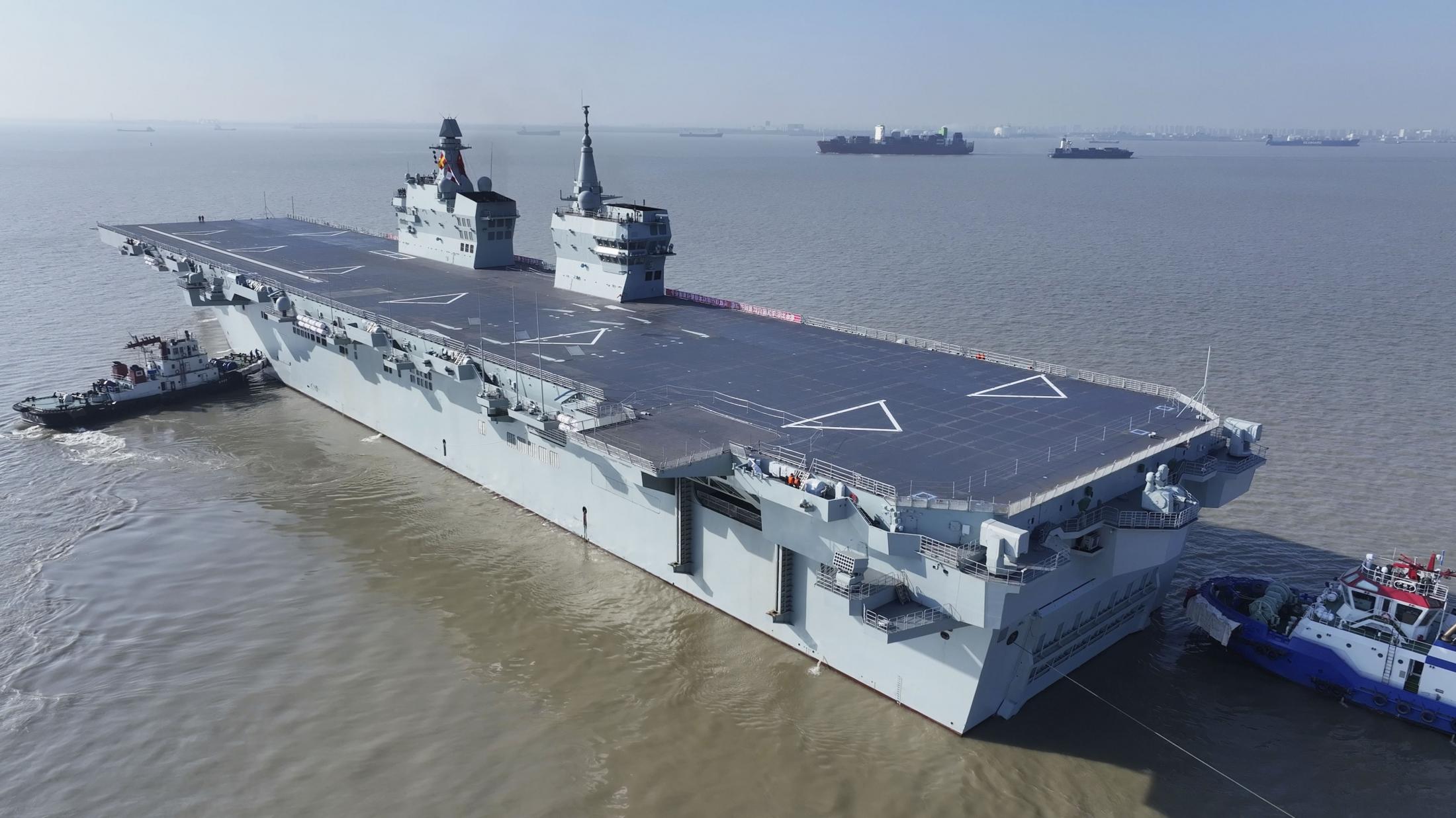 中国の新型揚陸艦が試験航行 台湾統一にらみ海軍力増強（共同通信