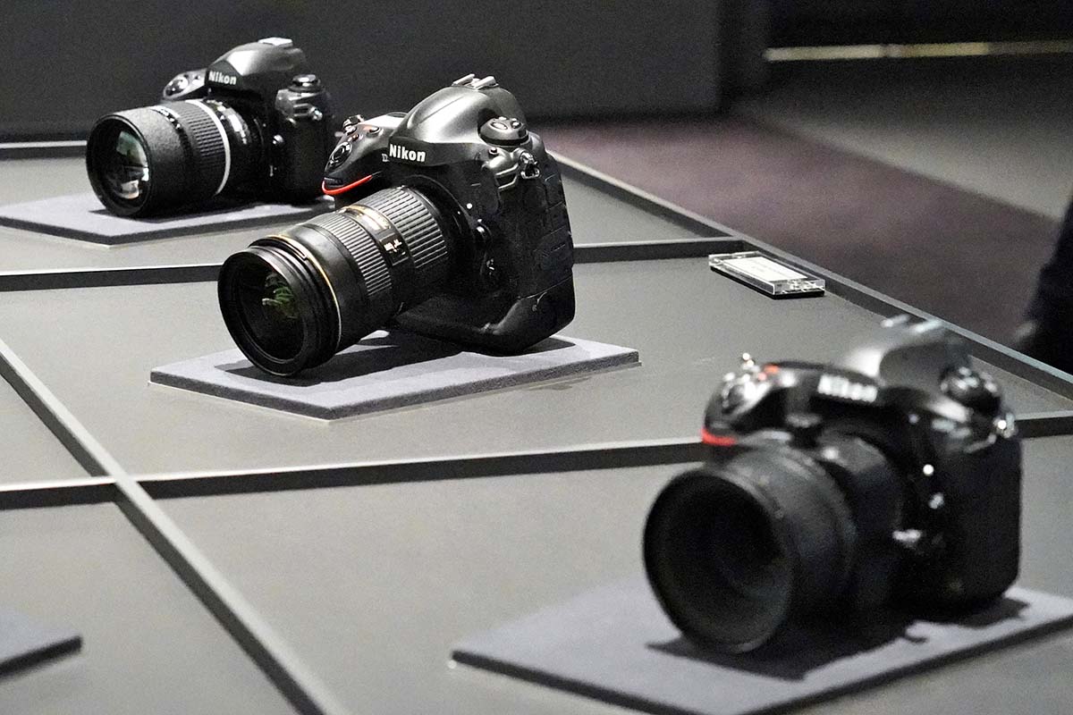 往年のフィルム一眼レフが触れる！ 新生「ニコンミュージアム」圧巻の