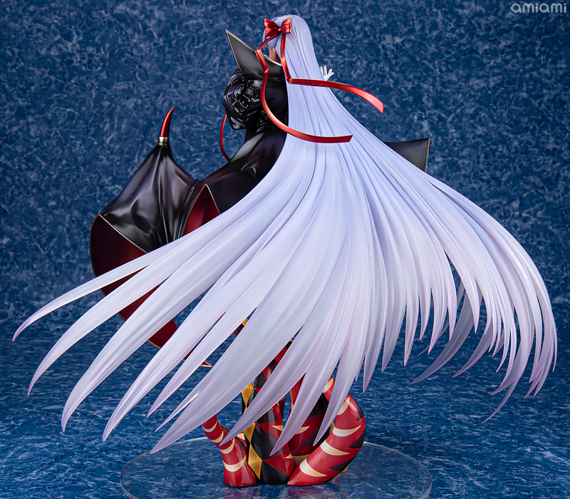 Fate/Grand Order』 ムーンキャンサー／BB 南国小麦色Ver. 1/8 完成品