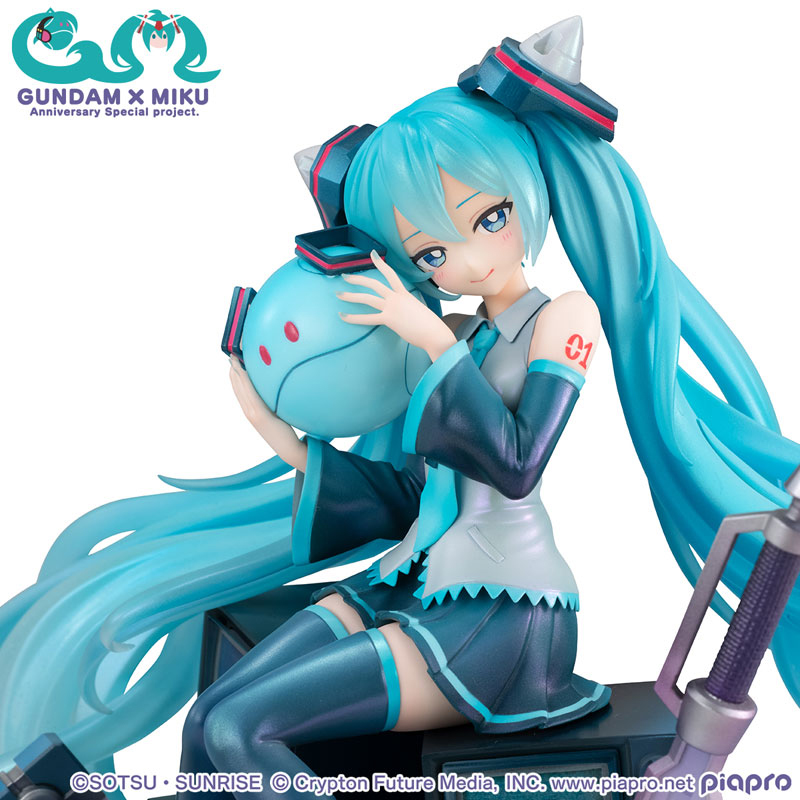 ガンダム45周年×初音ミク」コラボプロジェクトより、イラストレーター