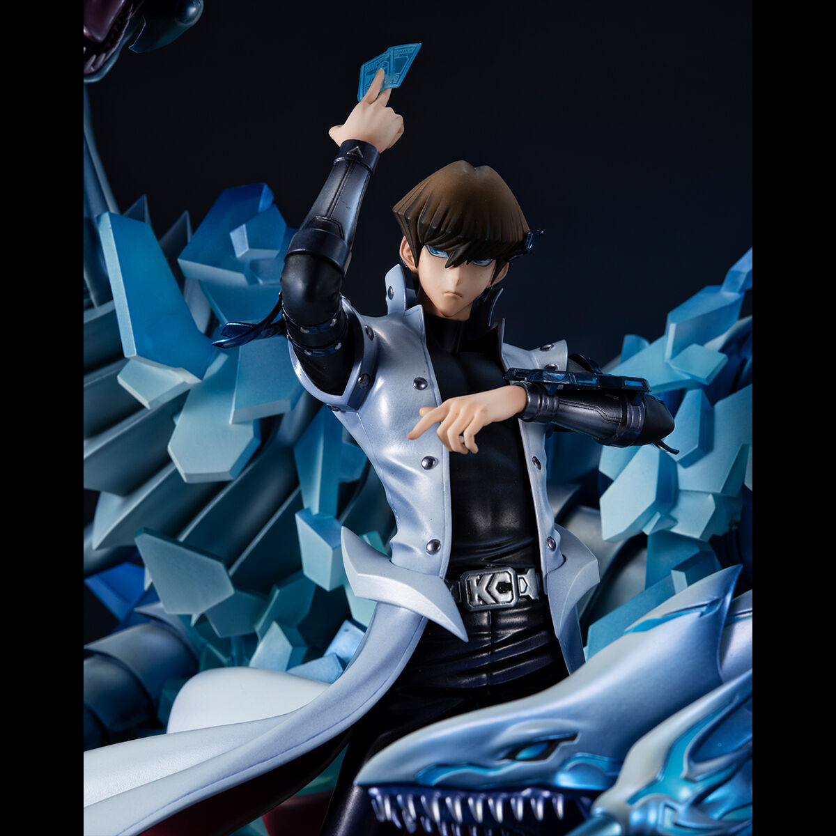 遊戯王』よりブルーアイズと海馬瀬人のフィギュアが予約受付中