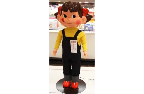 画像1 / 11＞現代風にパワーアップ！“おしゃべりする”ペコちゃん登場