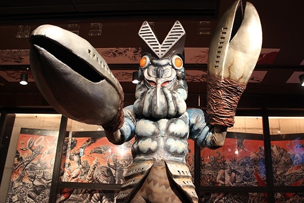 画像15 / 20＞バルタン星人が店長!?“怪獣酒場”がリニューアル