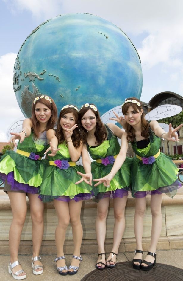 フル仮装の美女が多数！東京ディズニーシーでは初の試み｜ウォーカープラス