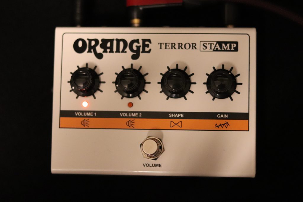 ORANGE TERROR STAMPレビュー】足元にアンプ！？ ペダルタイプのヘッド