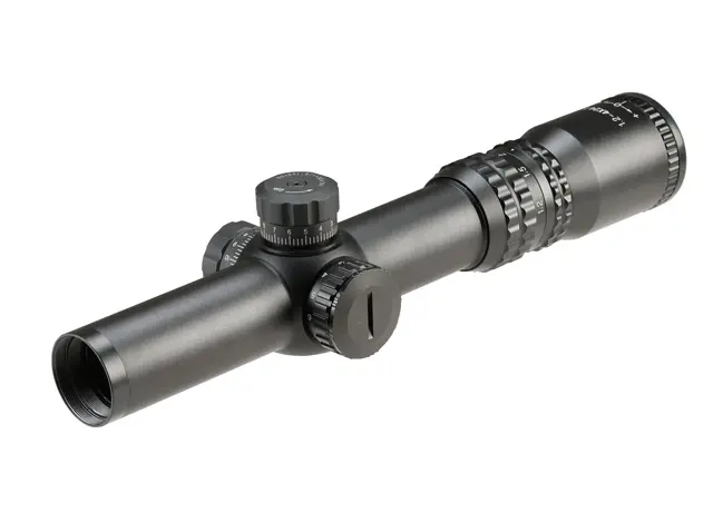 人気ショートスコープ『TAC ONE 12424 IR』がマイナーチェンジし、新た