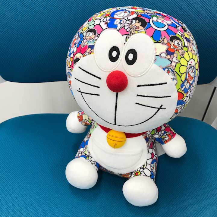ユニクロ】ドラえもん×村上隆のぬいぐるみやTシャツが本日発売！ | Oggi.jp