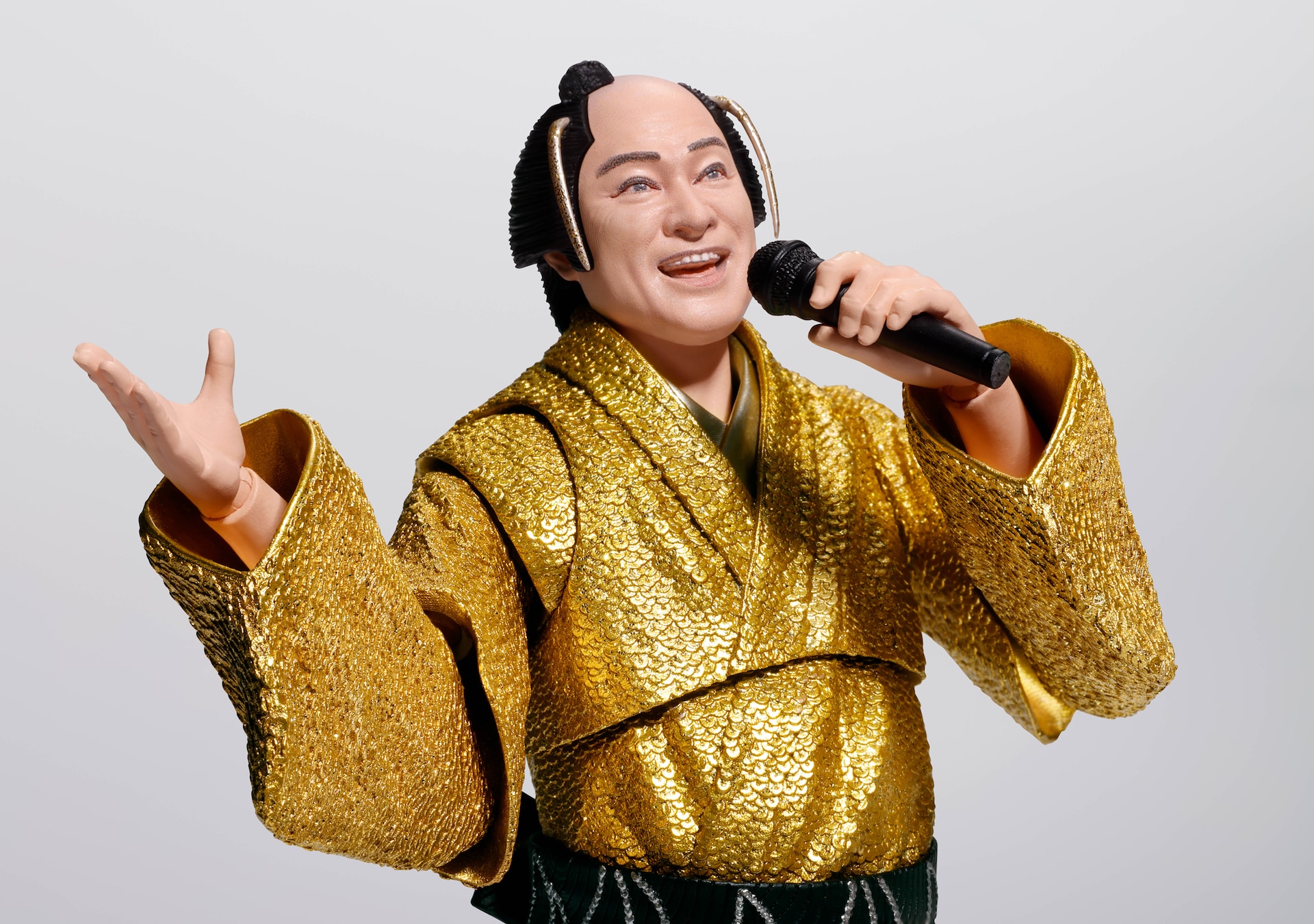 マツケンサンバII」がフィギュア化、上様を自由にカスタムして踊り明か