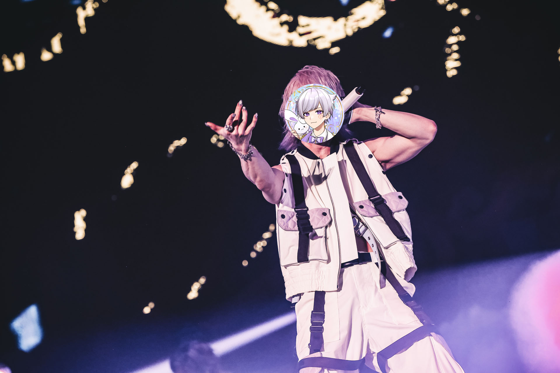 初兎（写真提供：VOISING） [画像ギャラリー 8/17] - 音楽ナタリー