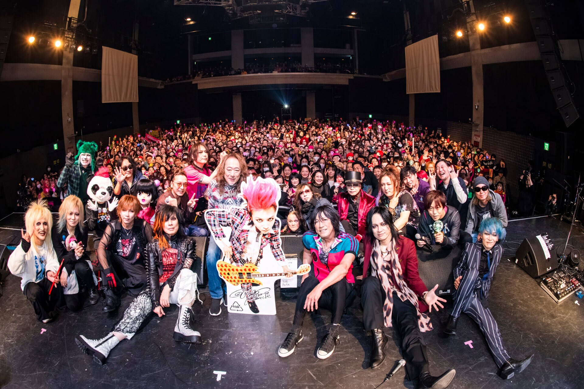 hidebdp2025_12allcast_1.jpg?