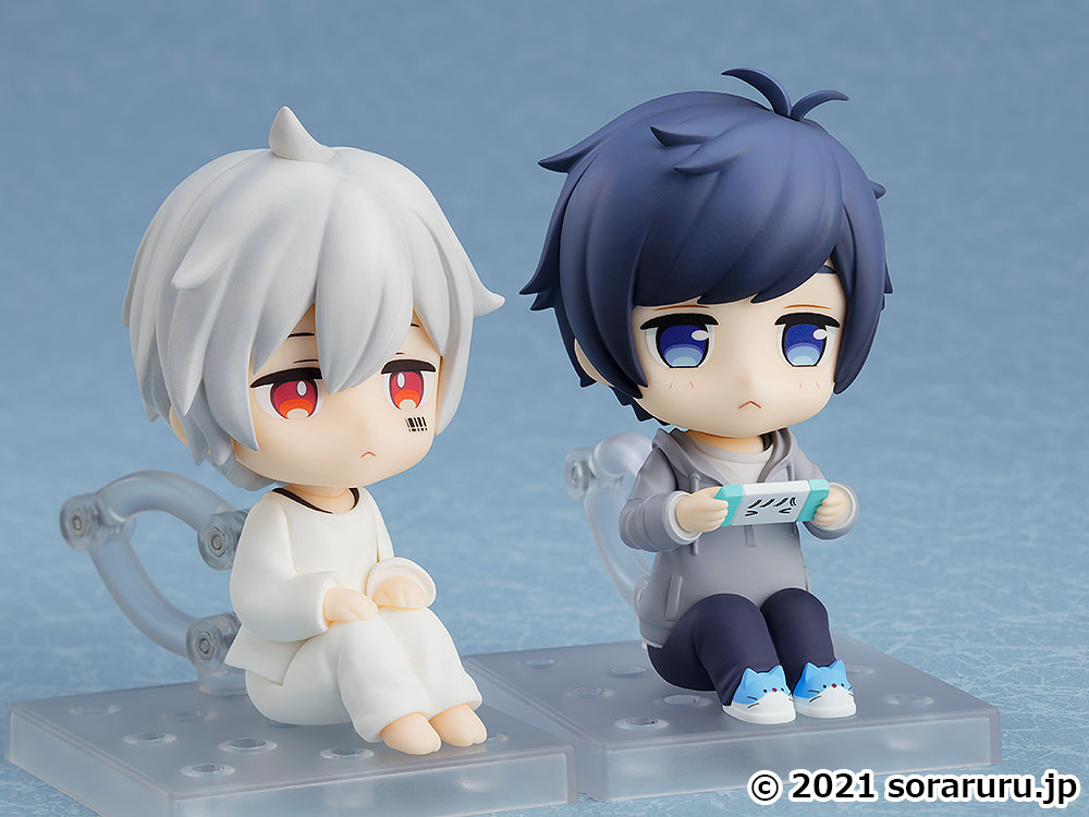 昨年発売された「ねんどろいど まふまふ」と「ねんどろいど そらる