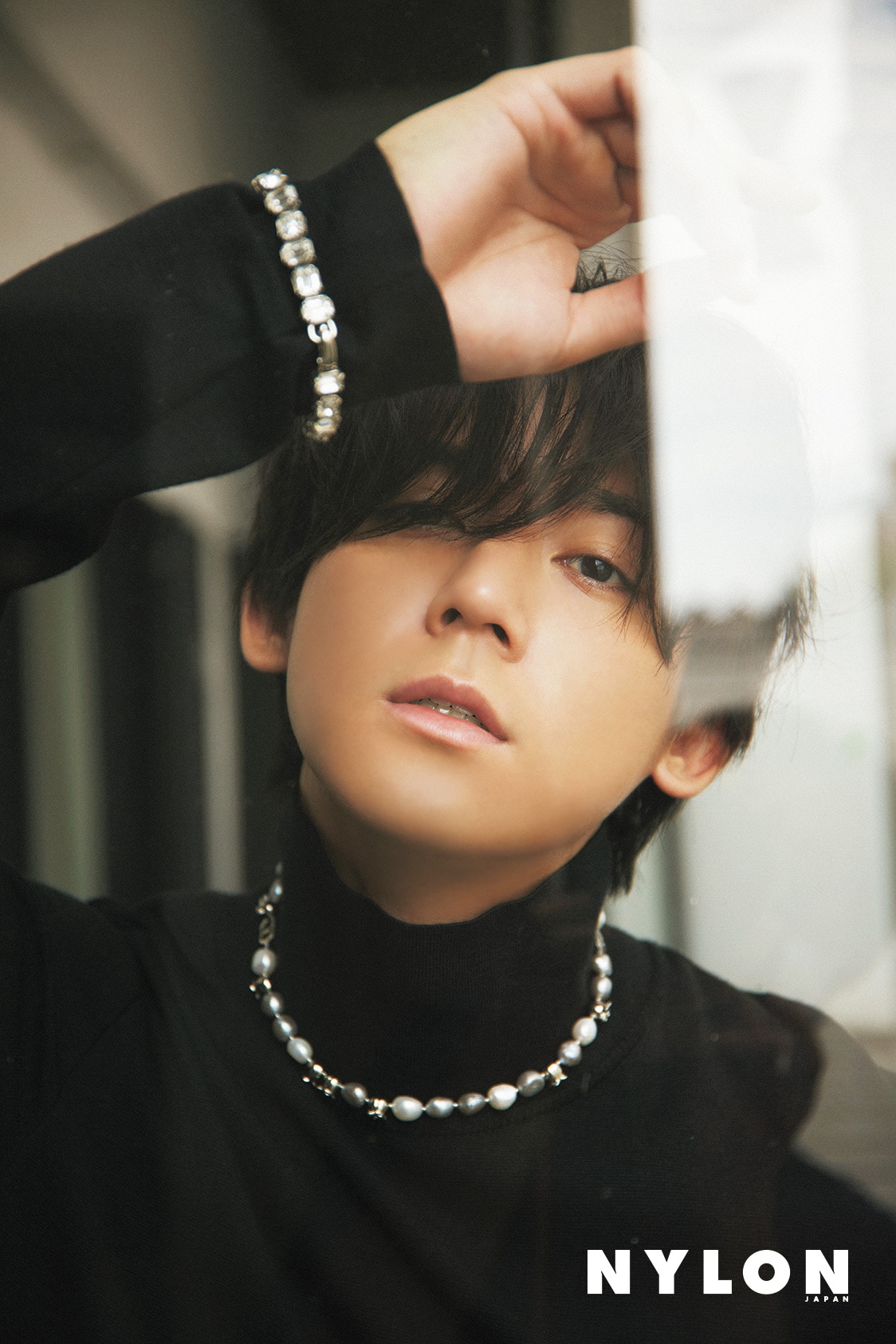 ジャニーズWEST小瀧望、「NYLON JAPAN」でクリエイターとコラボする新
