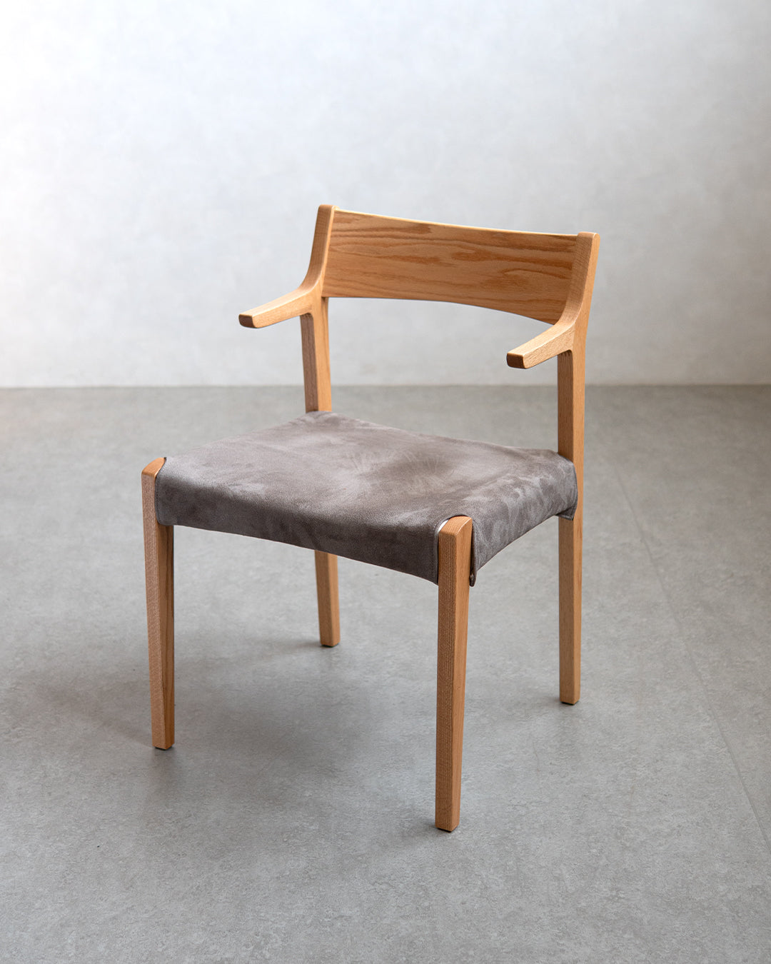 ナガノインテリア ｜ DC343 ARM CHAIR - レッドオーク