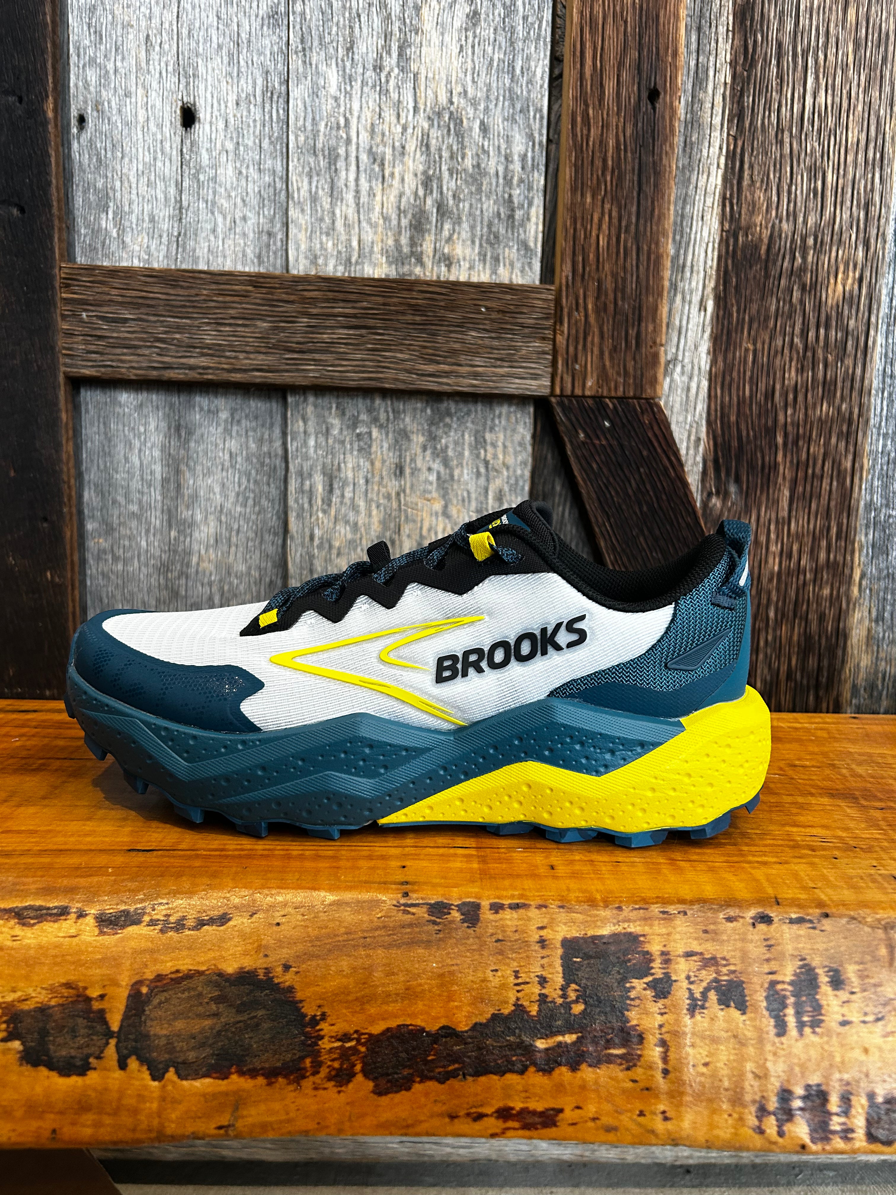 M Brooks Caldera 8 – Ohio Valley Running Company