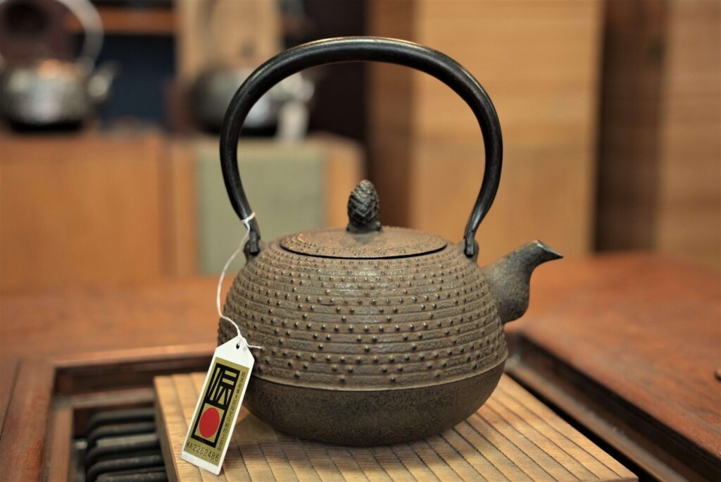 南部鉄器400年の焼型技術を現代に伝える伝統工芸士「菊地真吾」の南部