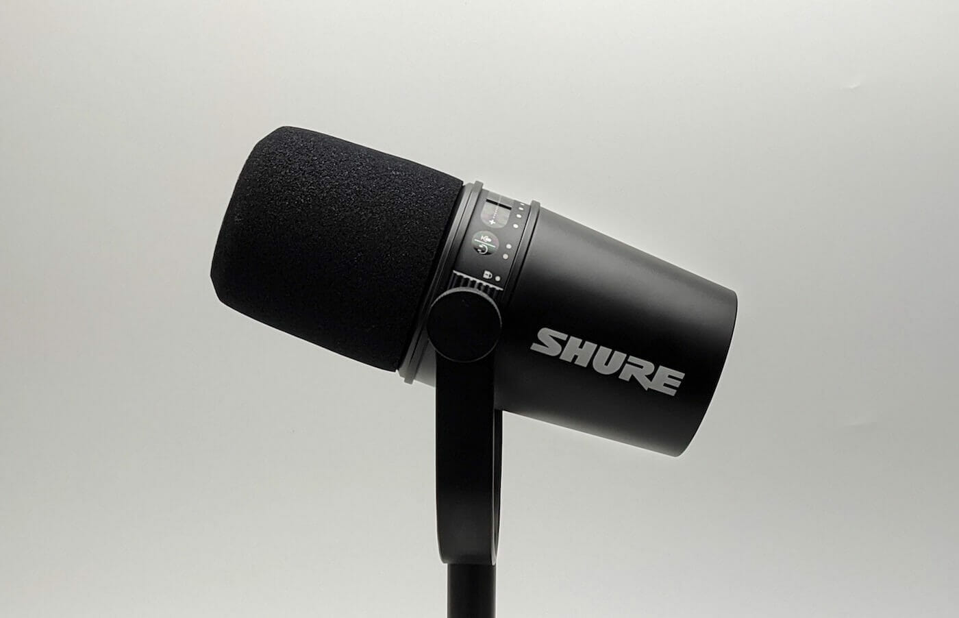 レビュー】SHURE MV7ポッドキャストマイク「PCでプロ音質を