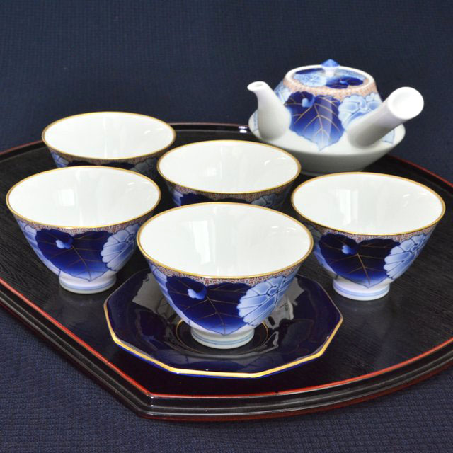 愁海棠）小ぶり茶器揃（急須・湯のみセット）|有田焼の老舗-香蘭社