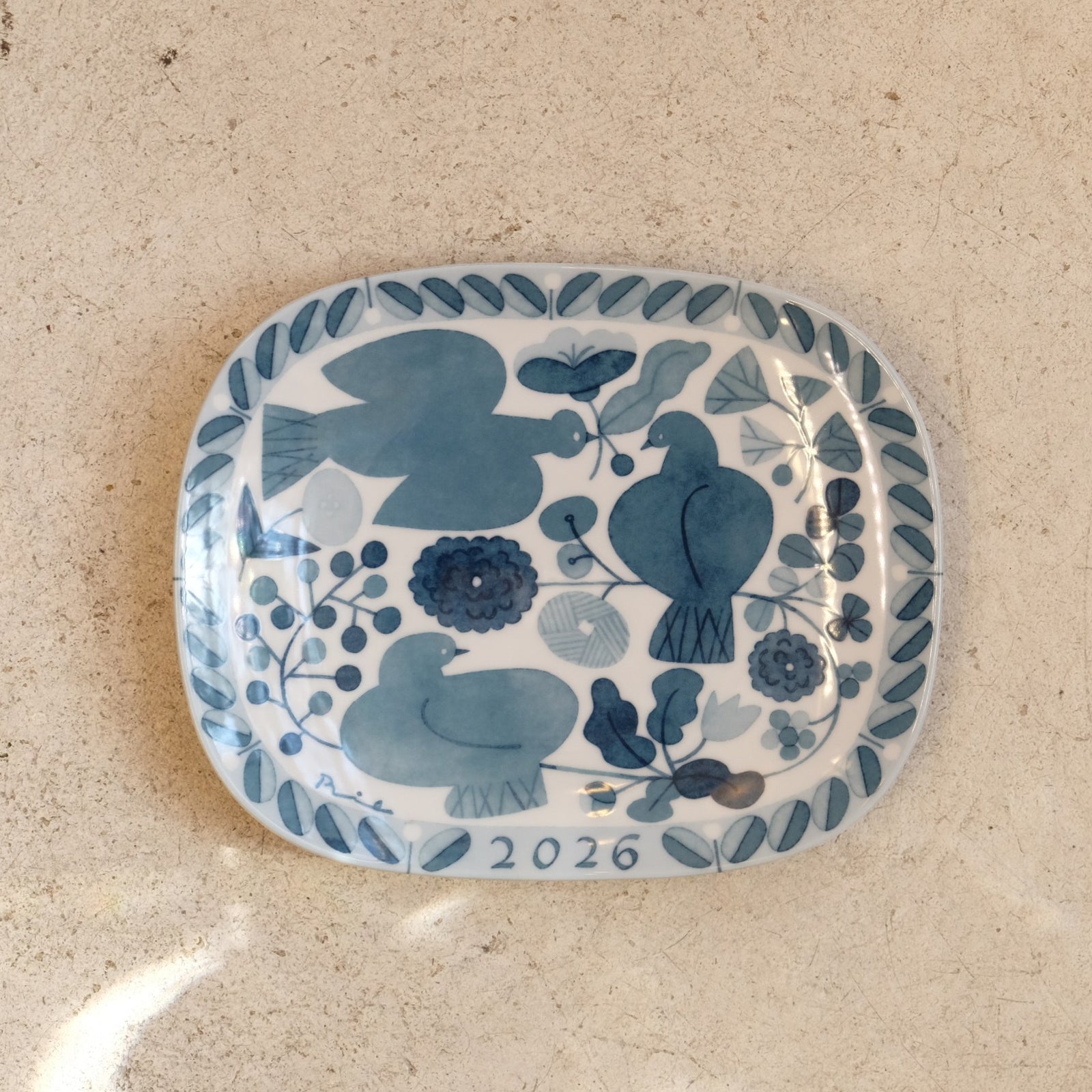 BIRDS' WORDS YEAR PLATE 2026 バーズワーズ イヤープレート – Osmund