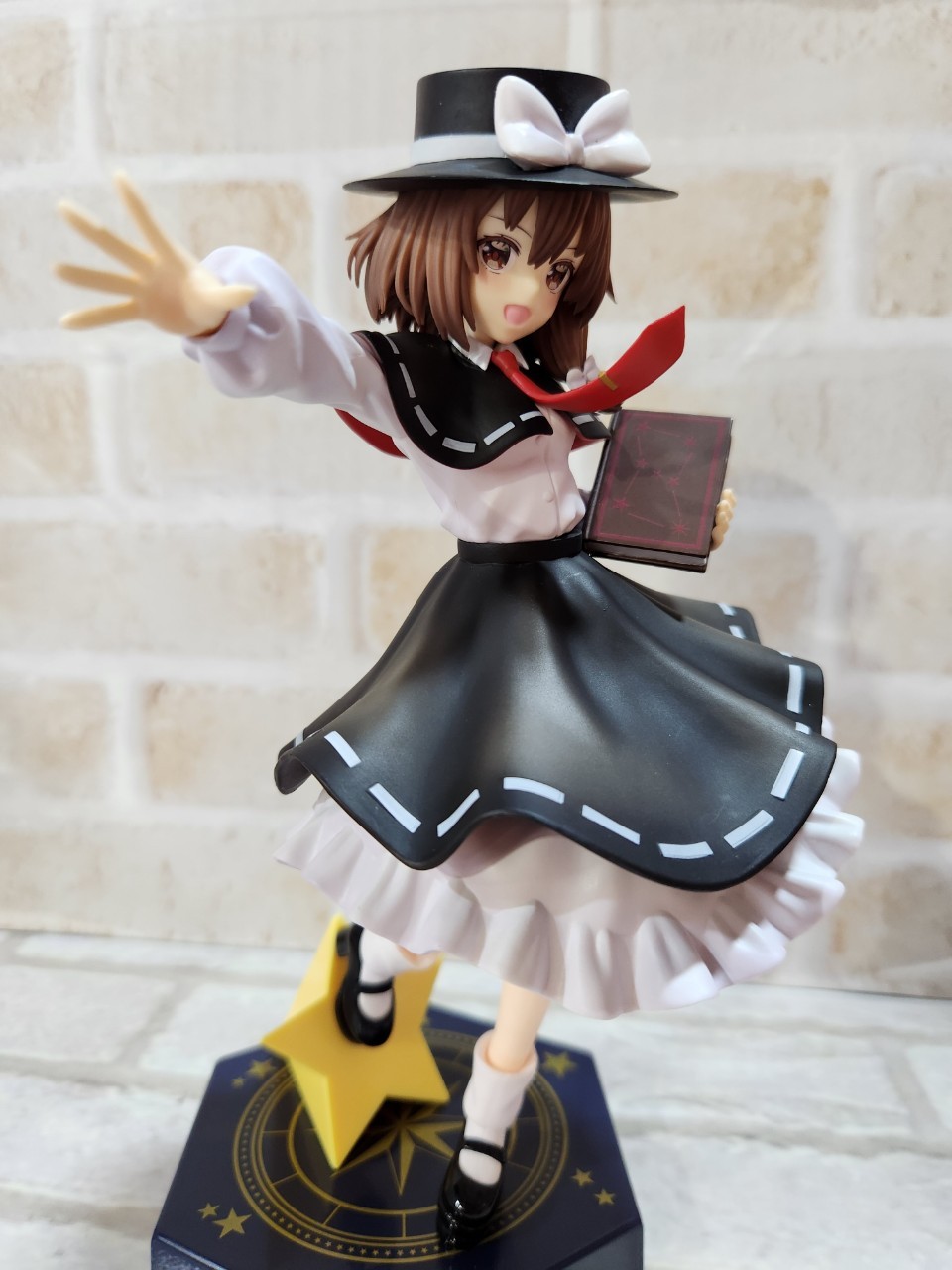 ◇アミューズ入荷情報！《魔女の旅々 イレイナ ぶどう 踏みの乙女ver
