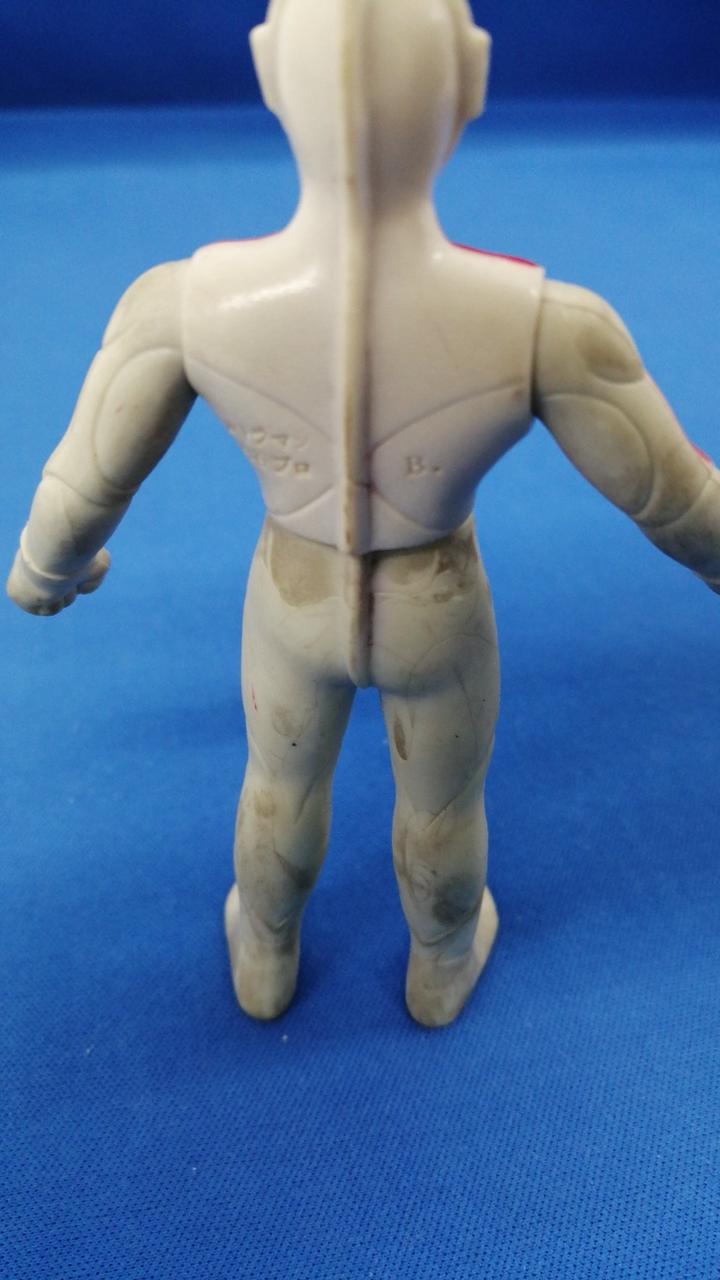 円谷プロ|ウルトラマン ソフビ B.刻印有り|【ハードオフ公式通販】オフ