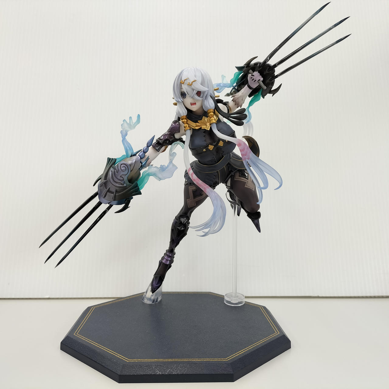 メガハウス|LUCREA リラ・ディザイアス|【ハードオフ公式通販】オフ