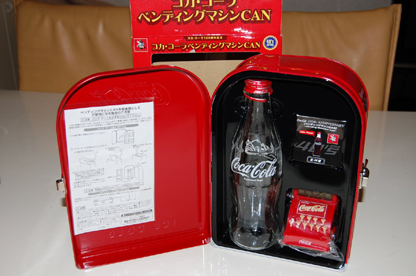 120th Anniversary「コカ・コーラ ベンディングマシンCAN」1940年代