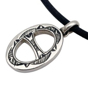 エルメスのアクセサリー、トゥアレグ シルバーとは？ - Brand Boutique