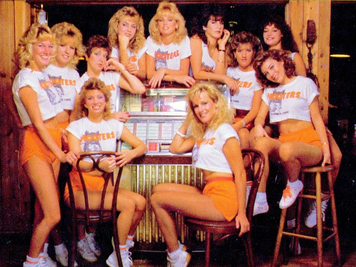 Hooters Prepares For 40th Anniversary Celebration With 83-Cent