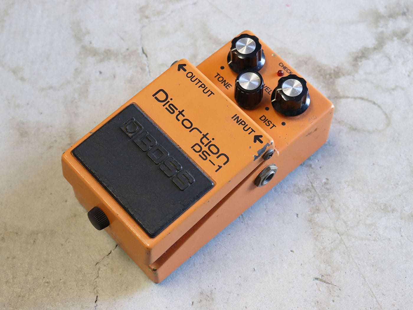 中古】BOSS Distortion DS-1 日本製 - 神奈川県の中古楽器店 パプリカ