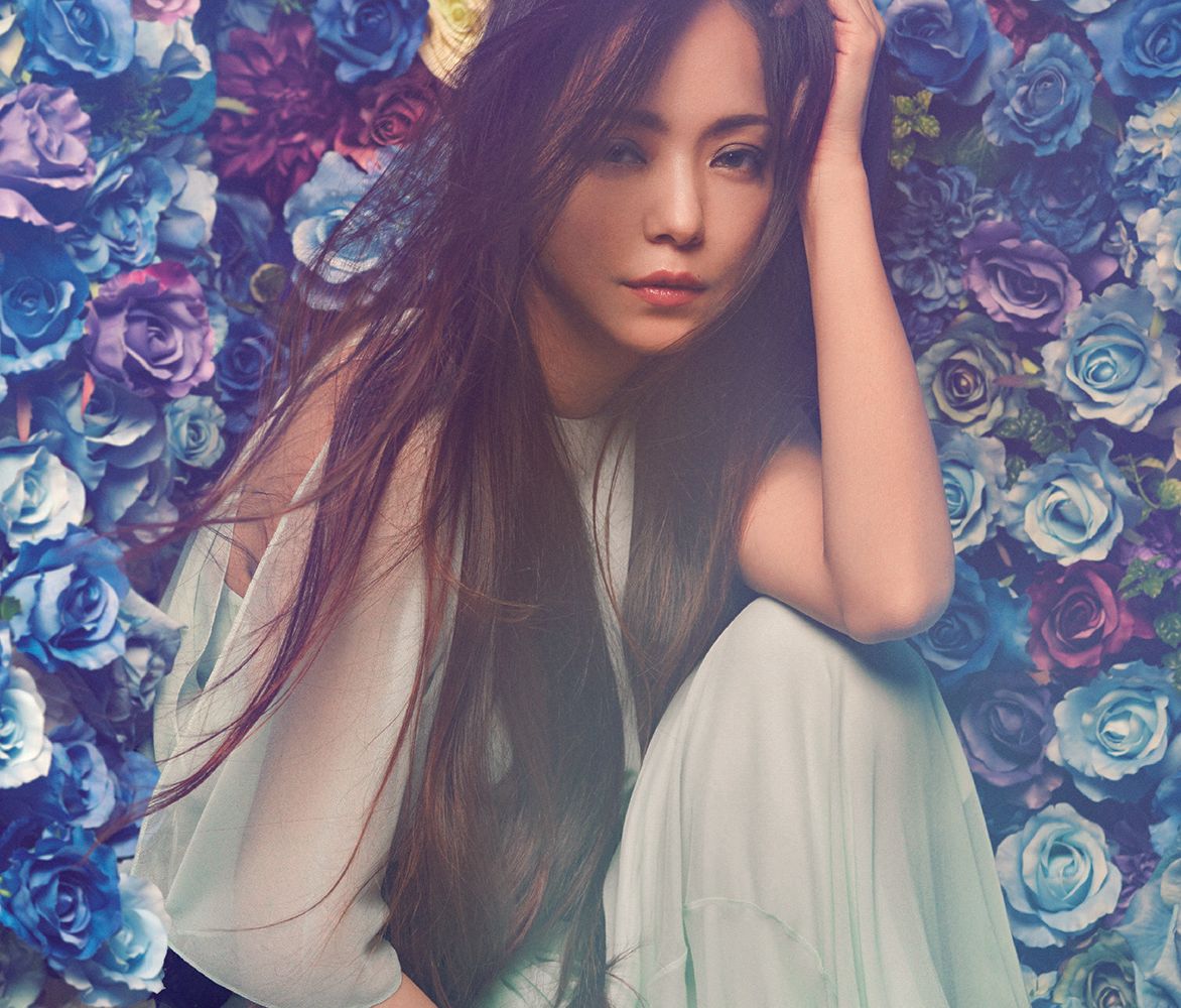 安室奈美恵】 11/8発売「Finally」の中面ジャケット写真とオリジナル
