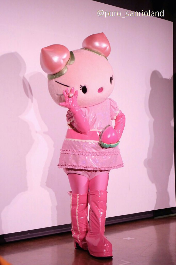 ずっと会いたかったハニーモモちゃんがかわいすぎました…。 しぐさと