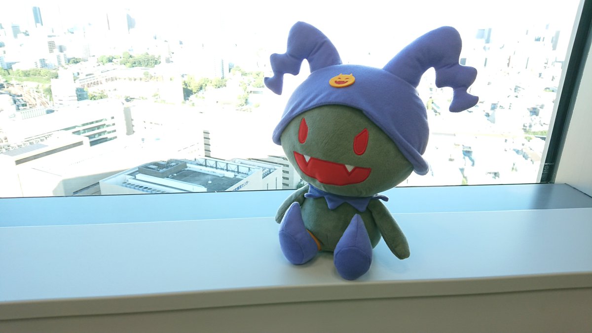 そしてはちょこんとおすわりした姿がとってもキュートな「ヒーホー