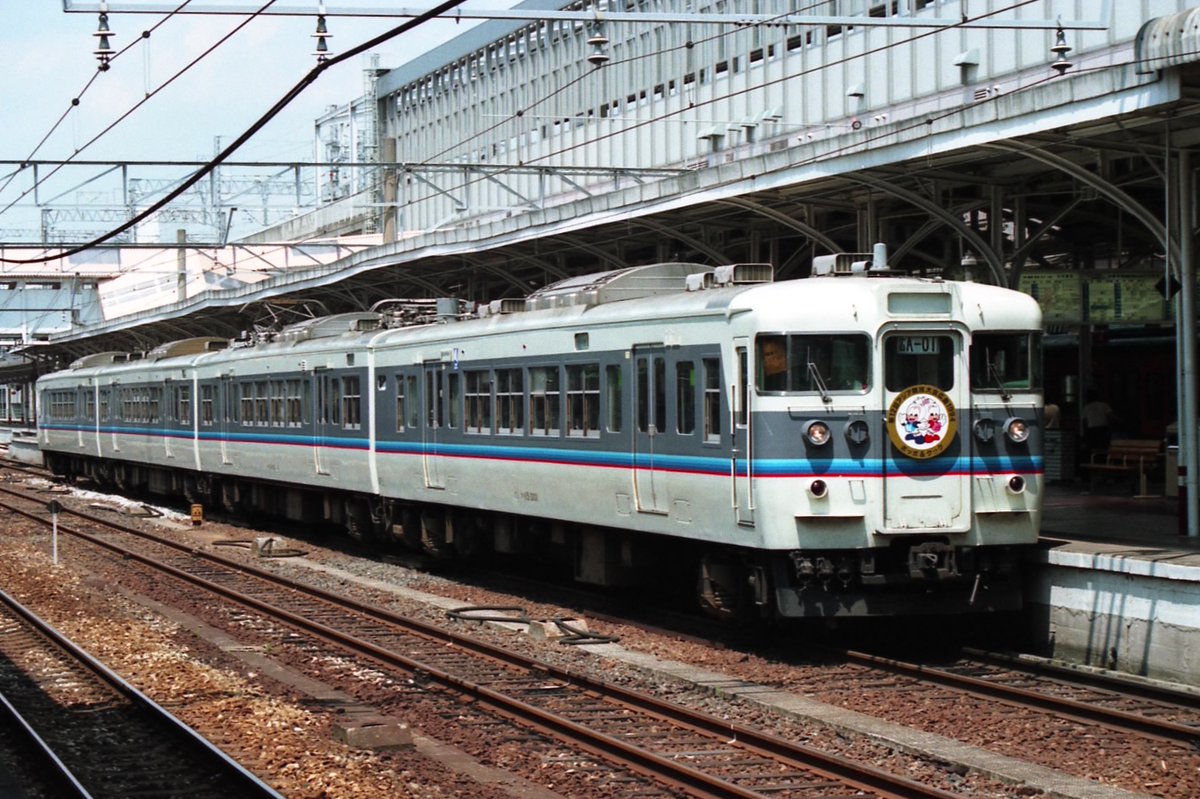 115系の日 #115系3000番台 #広島快速色 JRも地域ごとに車両のデザイン