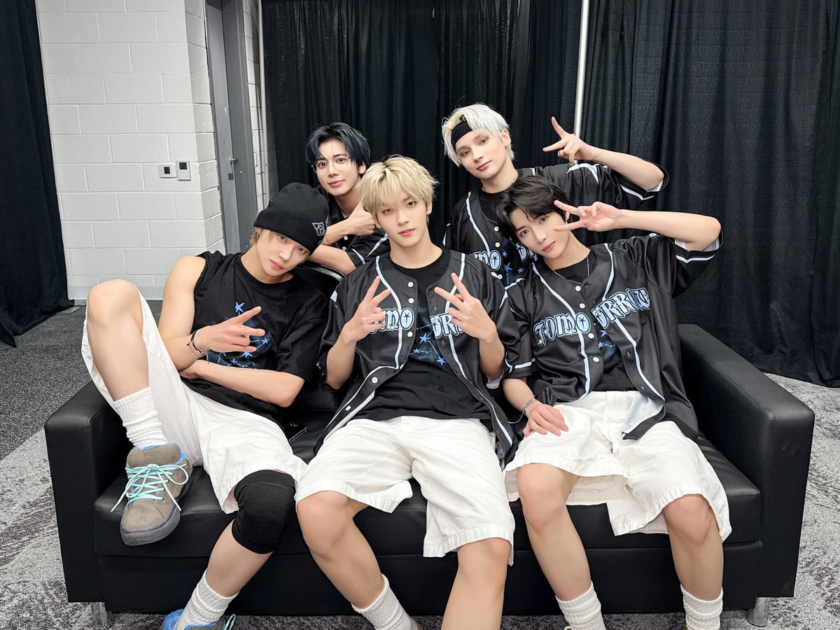 오늘의TXT] 250928 TOMORROW X TOGETHER WORLD TOUR <ACT : TOMORROW