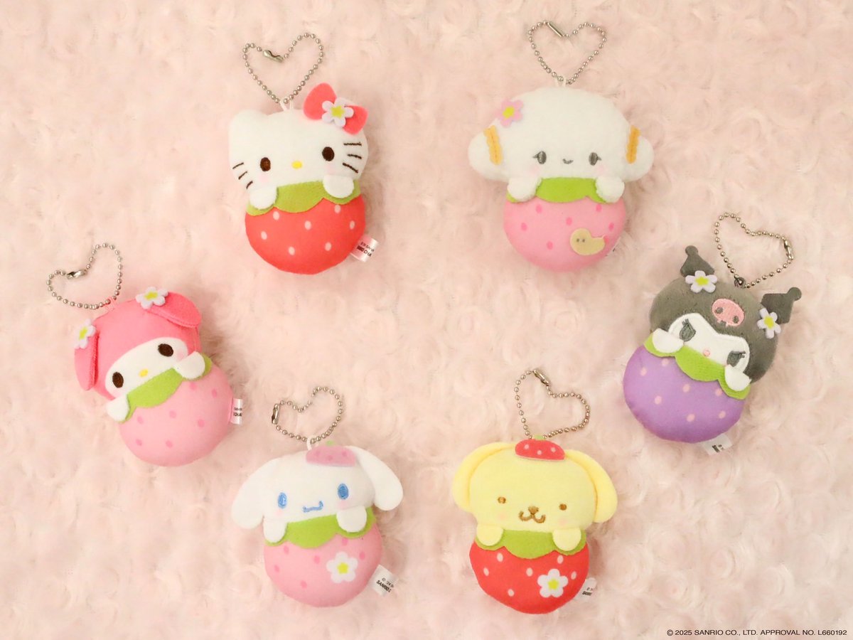 🍓8月発売商品🍓／ サンリオキャラクターズ いちごおくるみマスコット
