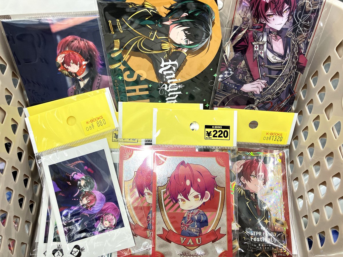 入荷情報】 KnightX 騎士X / KnightA 騎士A 缶バッジ ブロマイド