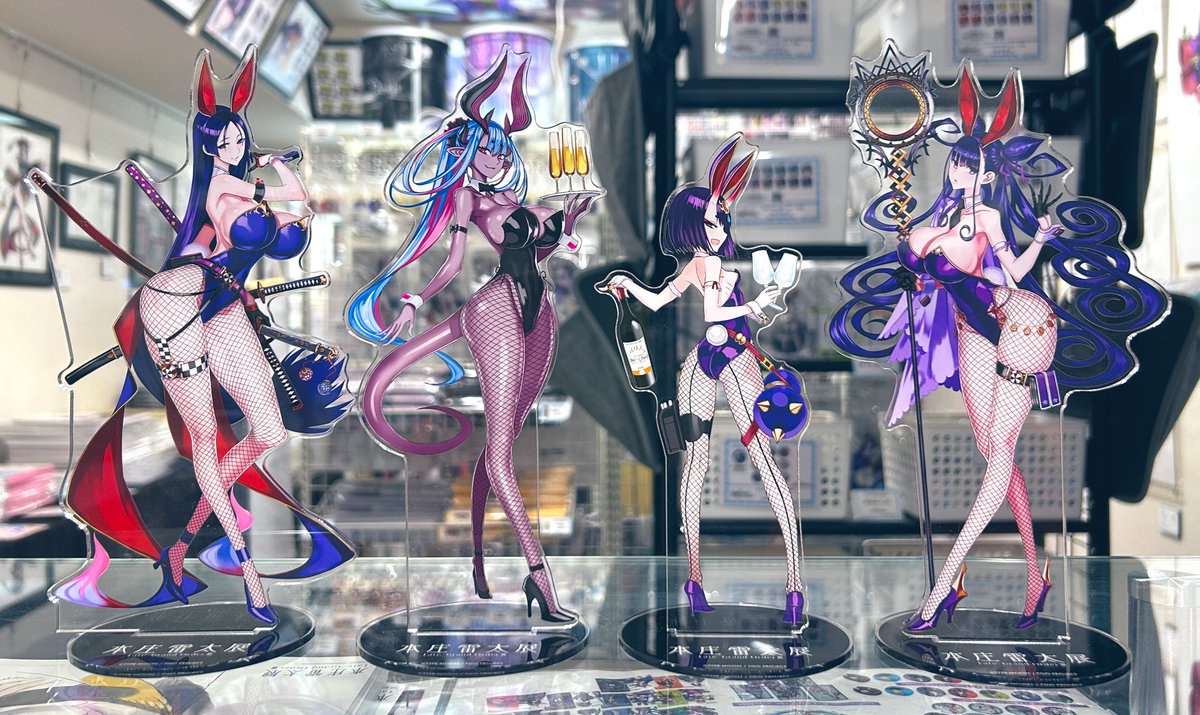 本庄雷太展 Fate/Grand Order篇1】 グッズ紹介① ・BIGアクリルポップ
