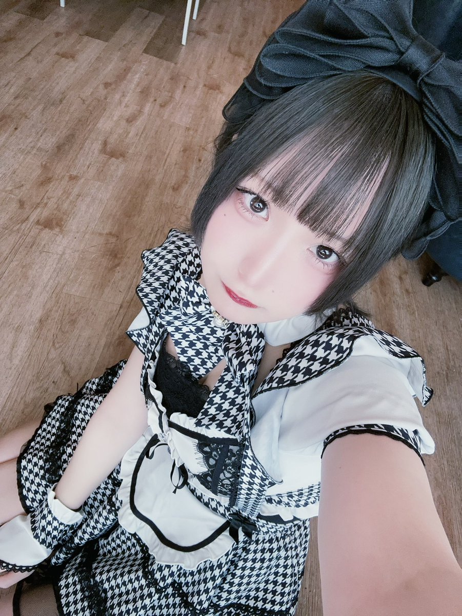 Post by ぽよ。𓆩︎💜𓆪 on X: 🖤🖤🖤