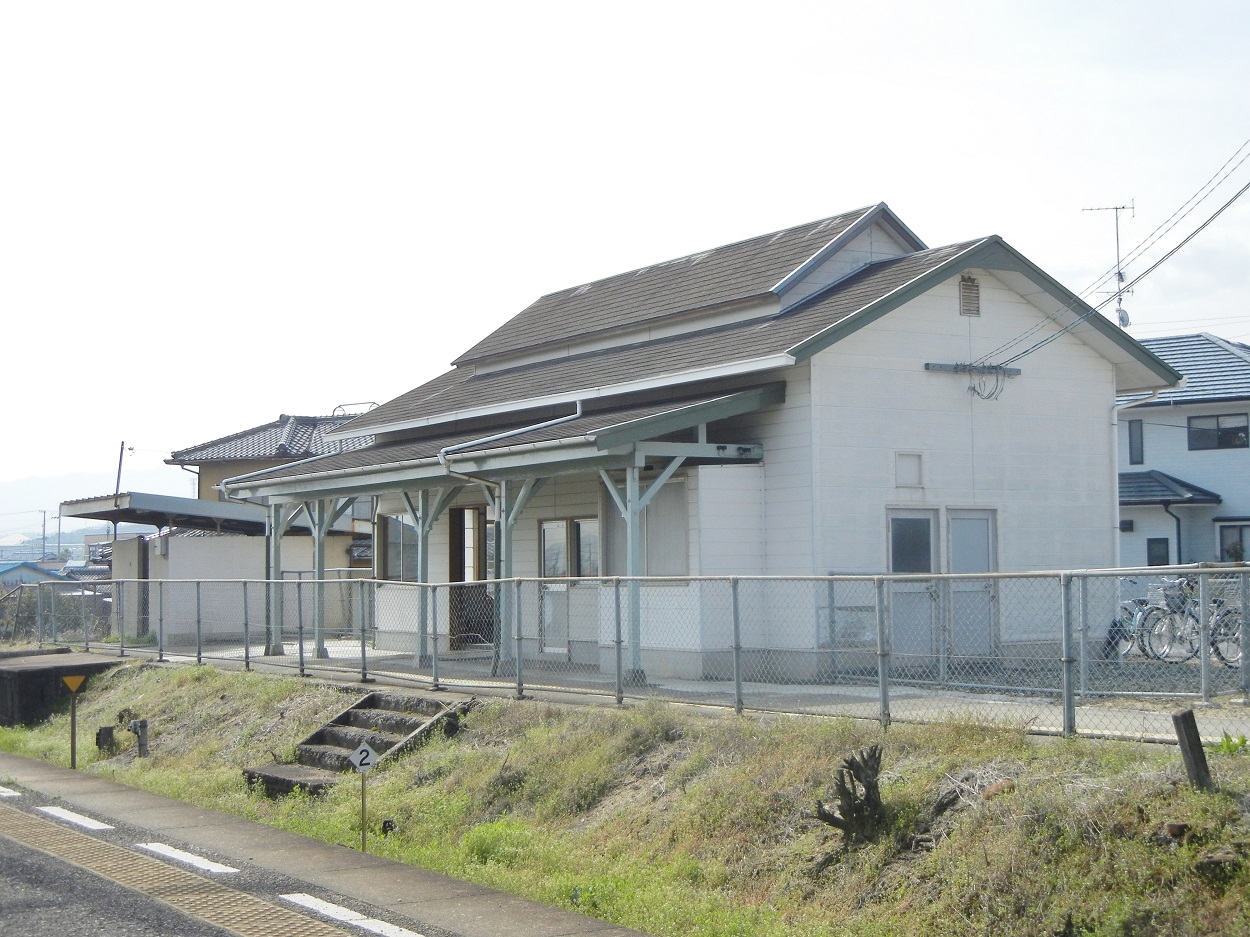四国の旅⑤高徳線・引田（2014.4.2） : 18→81