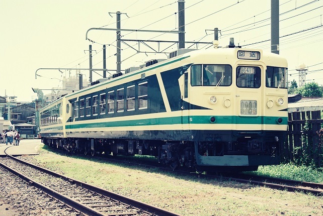 1995（平7）年8月27日 大井工場一般公開の記録 : 赤い電車は臼い線