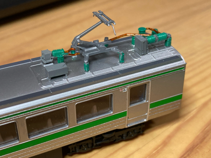 TOMIX 733系にKATOパンタを。 : エンゼル・エクスプレス