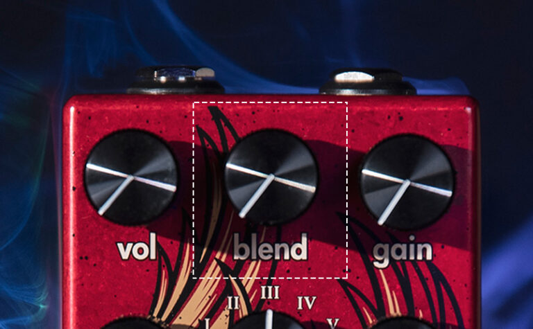 Eras Five-State Distortion | WALRUS AUDIO