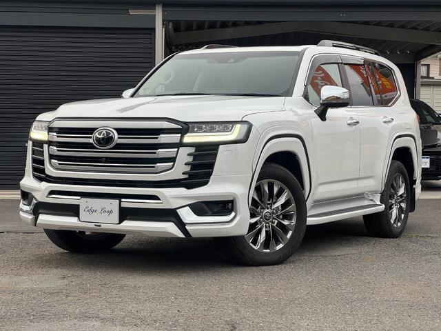 TOYOTA LAND CRUISER ZX | 2023 | PEARL WHITE | 4764 km | details