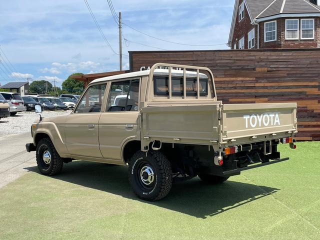 トヨタ ランドクルーザー60 ピックアップトラック 4WD 全塗装済み