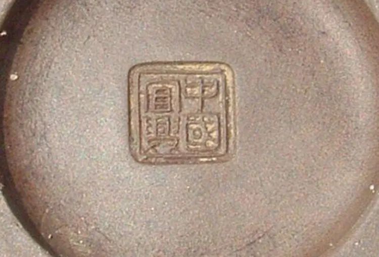 底款「中国宜兴」，是什么紫砂壶？