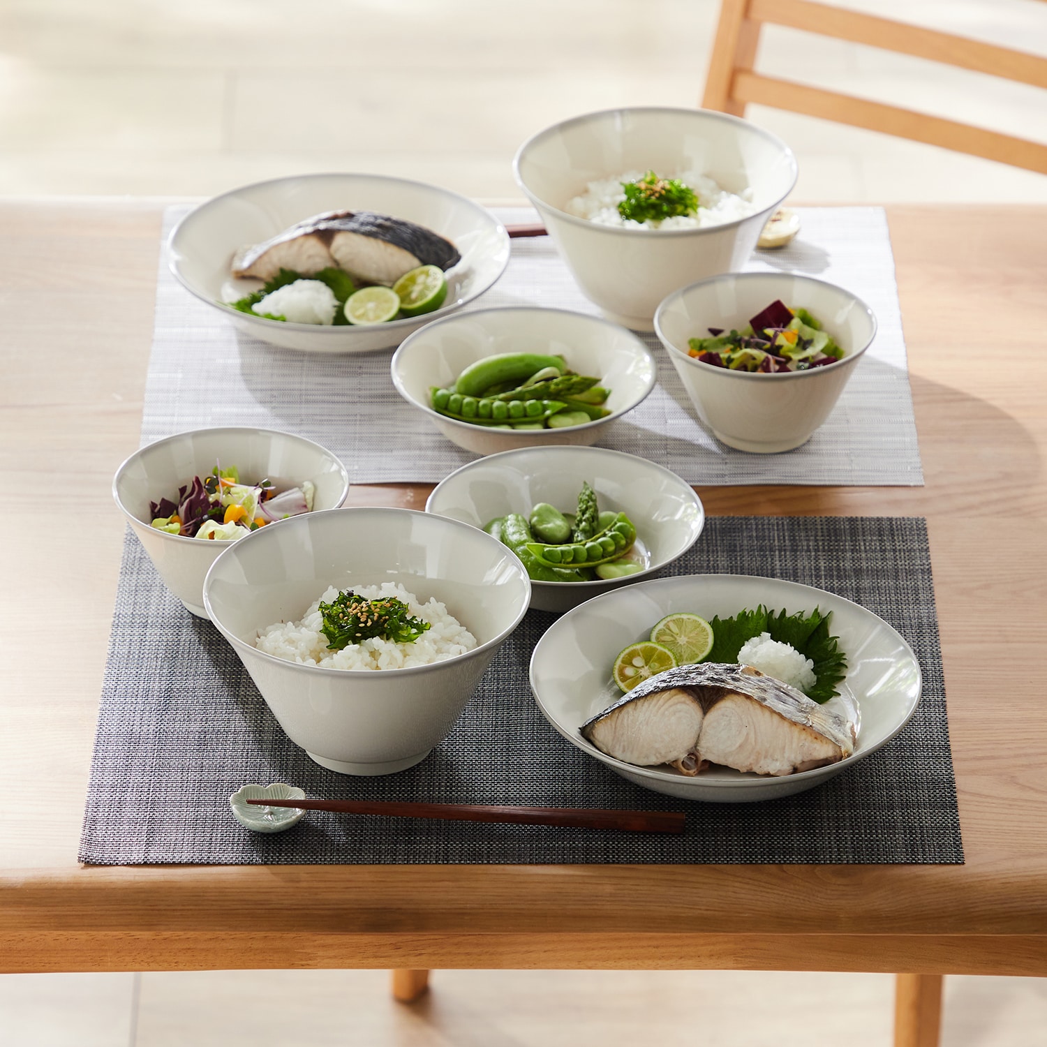おいしく食べる新生活用食器2色4種8ピースセット 美濃焼［日本製