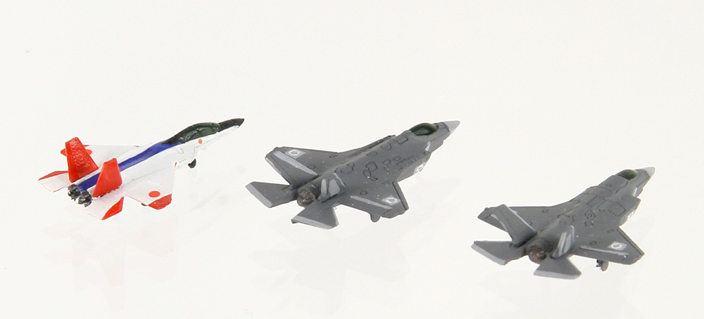 S45 1/700 自衛隊航空機セット1 – ピットロード