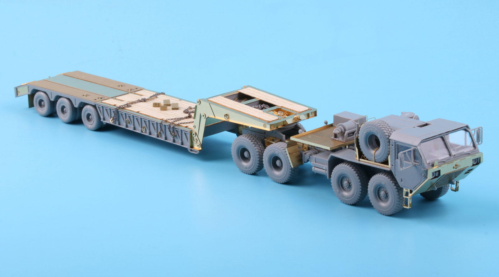 ME7211 1/72 アメリカ陸軍 M983A2 HEMTT トラクター /w M870A1セミ