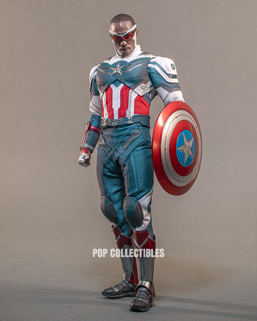 Hot Toys TMS040 Marvel The Falcon and the Winter Soldier Captain