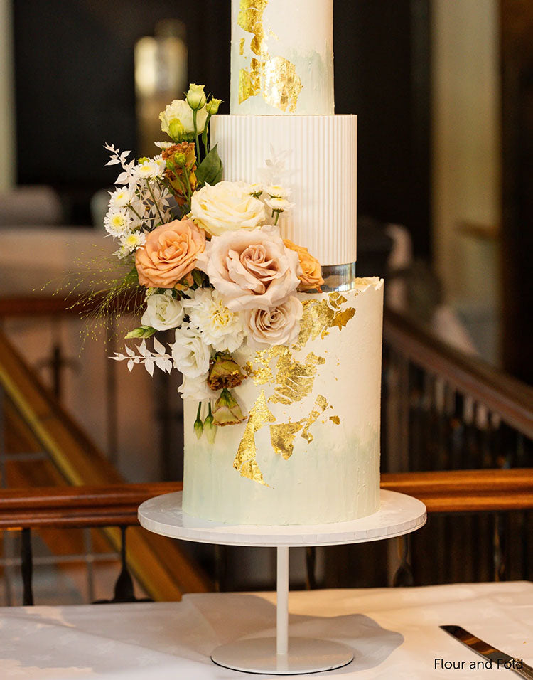 The Ultimate Wedding Cake Guide 2024 – Prop Options